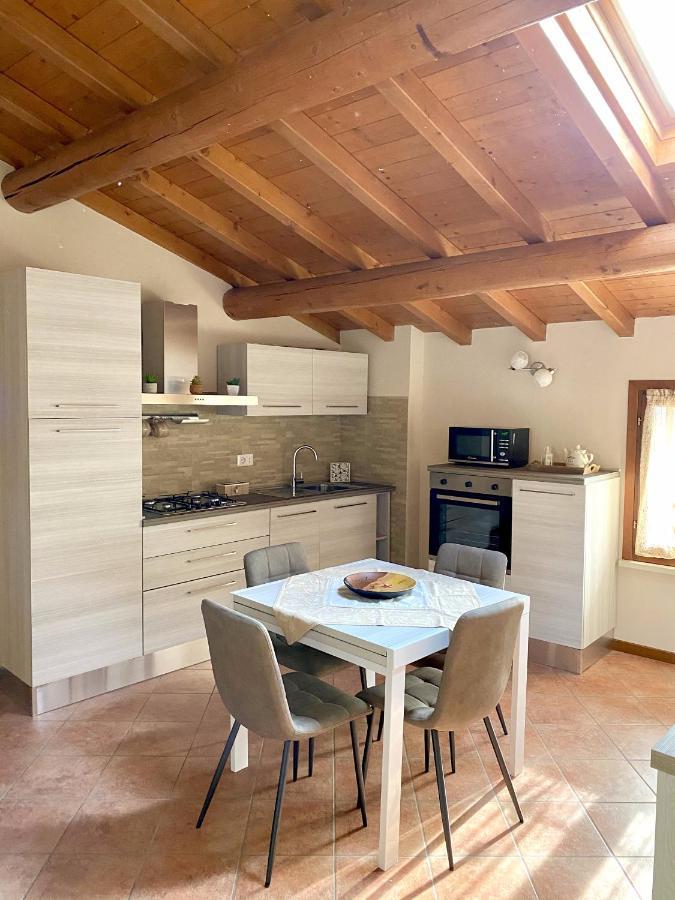 발레지오술민쵸 Casa Vacanze Raggio Di Sole 아파트 외부 사진