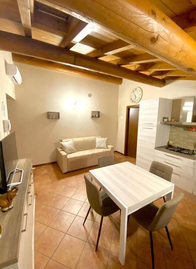 발레지오술민쵸 Casa Vacanze Raggio Di Sole 아파트 외부 사진